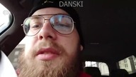 Japczan strollowany przez moda