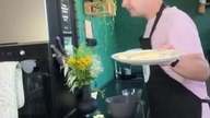 Dziękuję za LIVE, uciekam sprzątać ciasto z blatu  #sprzataniedomu #sprzatanie #kuchnia #ciasto