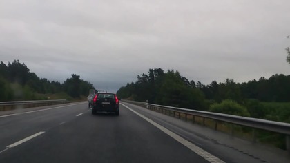 Pijany kierowca z kradzioną ł&oacute;dką