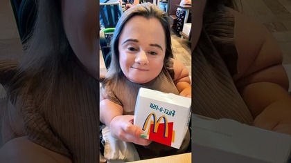Test Filet-O-Fish z McDonalds  | #shorts | Magdalena Augustynowicz