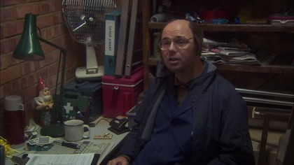 Derek S01E01 - redjedifraction