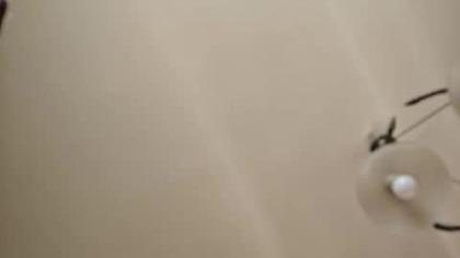 przez psychiatrów apchazja oraz przez Anna Cieślak która wybuchają kamienice przez nią i mordujOjców