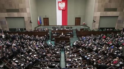 Tyle płacą posłowie za obiadki w restauracji sejmowej.  A ty wyborco możesz pozazdrościć (720p 30fps H264-128kbit AAC)