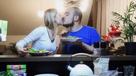 Składamy meble + najlepsza sałatka ever! 