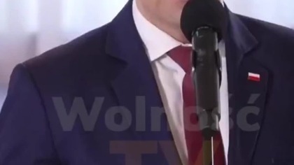 NAWROCKI WYRZUCA OKRĄGŁY STÓŁ Z PAŁACU PREZYDENCKIEGO I OGŁASZA KONIEC KOMUNIZMU W POLSCE!