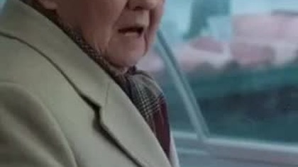 Babcia pyta o polskie mięso.  Odpowiedź z kolejki wbija w ziemię !!!!!!!!! mp4 686x432