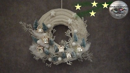 Jak zrobić wianek z szalika ozdobiony mini domkami - Pomysły Plastyczne DiY