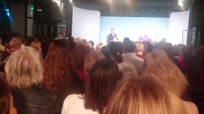 na spotkaniu autorskim...  zobacz co się stało...