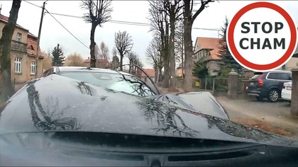 Kolizja po wymuszeniu Mercedesa #2192 Wasze Filmy