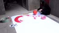 Namalowała Yao Minga piłką do kosza!