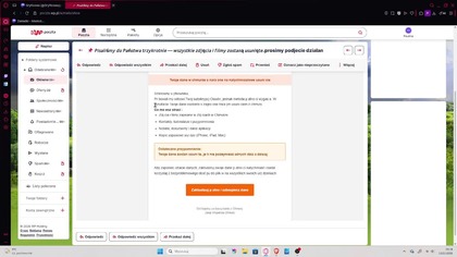 Ten scam wygląda jak najgorszy photoshop w historii...