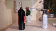 Jak otworzysz wino palnikiem gazowym?