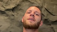 Dwa miesiące i nadal go nie złapali (1280p 30fps H264-128kbit AAC)