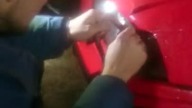 Handlarze Bmw jak otwiera się maske-Jazda z Dokurviatorem