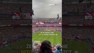 Praca dziennikarza sportowego nie jest łatwa  Nawet w miejscu, które będzie areną finału mundialu