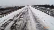 Brawura na oblodzonej drodze