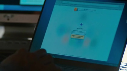 1 Spod powierzchni.  3.  napisy