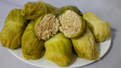 Gołąbki z młodej kapusty  prosty przepis babci na najlepsze domowe gołąbki, które zawsze się udają