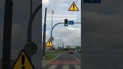 Cinquecento przejeżdża na czerwonym świetle #shorts #rikordwidjo
