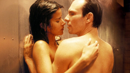 Łowcy umysł&oacute;w (2004) 