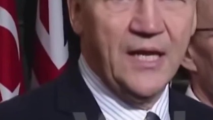 SIKORSKI PRZEKAZUJE KOLEJNE MILIONY NA UKRAINĘ!