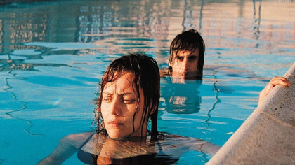 Dwadzieścia dziewięć palm (2003) 