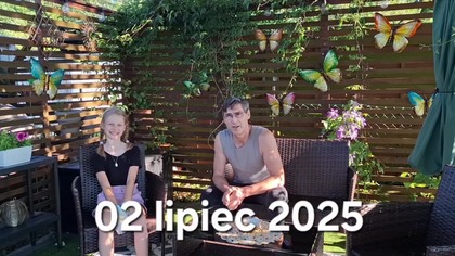 W Garden kuRaż 1/2 * cięcie gałęzi czereśni.  Edytowany film z 2. 07. 2025