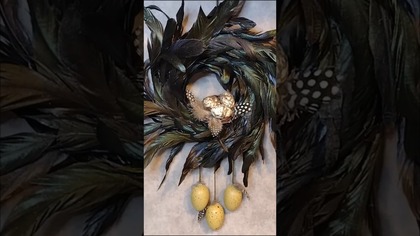 WIANEK WIELKANOCNY Z PIÓR z kanału @diy_art_ideas #shorts #diy #wianki