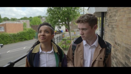 Goło i wesoło S01E01 [1080p]