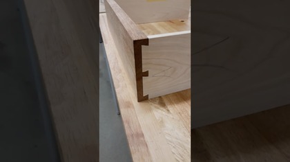 Jedna z moich ulubionych metod połączeń  #joinery #dovetailjoint #woodworking
