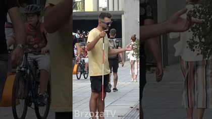 Niewidomy źle wysiadł