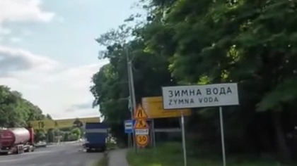 Zimna woda smaku doda.  #autostop #travelvlog #podróże #ukraine #lviv #border #vlog #viral