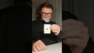 Jedna odwraca uwage od drugiej#sztuczka #iluzja #trik #magia #magictrick #magik #iluzjonista #skill