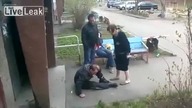 Melanż pod typowym rosyjskim blokiem