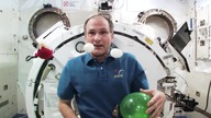 Angry Birds Space: NASA announcement