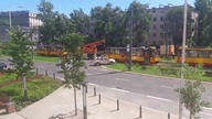 Wykoleił się tramwaj.  Przyjechał dźwig