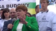 ...  znowu bajanie, MILIARDY w błoto ! Ich polityka to zwijanie gospodarki, suwerenności Polski