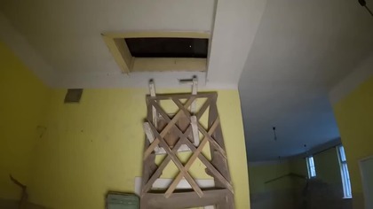 Myślałem, że to kolejny opuszczony dwór...  Dopóki nie wszedłem do środka!