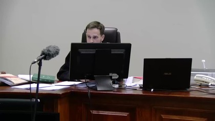 BRAUN ZAPĘDZA W KOZI RÓG FAŁSZYWYCH OSKARŻYCIELI I OBNAŻA ICH KŁAMSTWA!