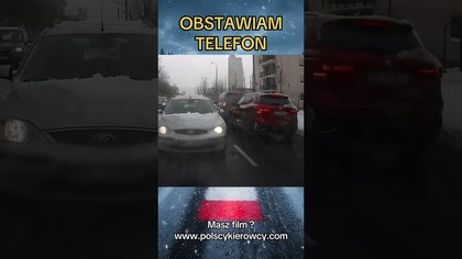 Zagapiła się w telefon? Sekunda i pocałunek w zderzak  #dashcam #uwaga #droga #kolizja