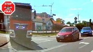 Chwila nieuwagi i kolizja gotowa.  STOP PIRAT