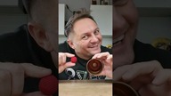 Jedna z najstarszych sztuczka na świecie #iluzja #magia #zręczność #skills #iluzjonista #magictrick
