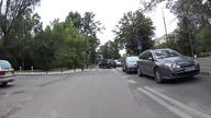 Debil na ścieżce rowerowej