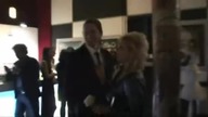 Ewa Kasprzyk bawi się ze swoim młodszym o 25 lat przyjacielem