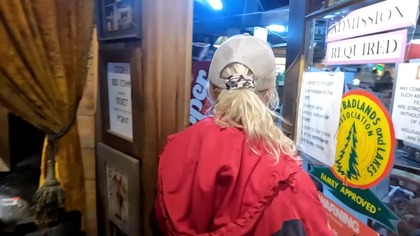 Kamperem na dziki zachód...  / S05E12