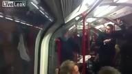 Tańczący w metrze - jak sobie radzić