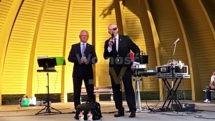 RAUN UJAWNIA WIELKI SKANDAL! DOSTAŁ ZA TO OWACJE NA STOJĄCO!