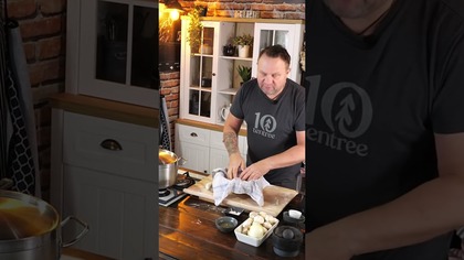 Paszteciki z mięsnym farszem / Oddaszfartucha