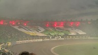 Mistrzowie ceremonii - kibice Falubazu cieszą się z awans - 08. 10. 2023r.