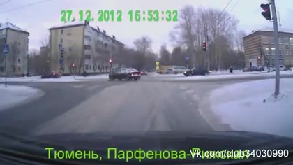 Świeża kompilacja wypadk&oacute;w drogowych